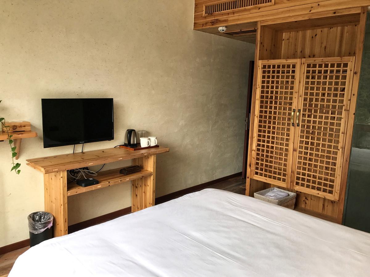 The Lake View Deyishe Resort In Thousand Island Lake Qianwu Экстерьер фото