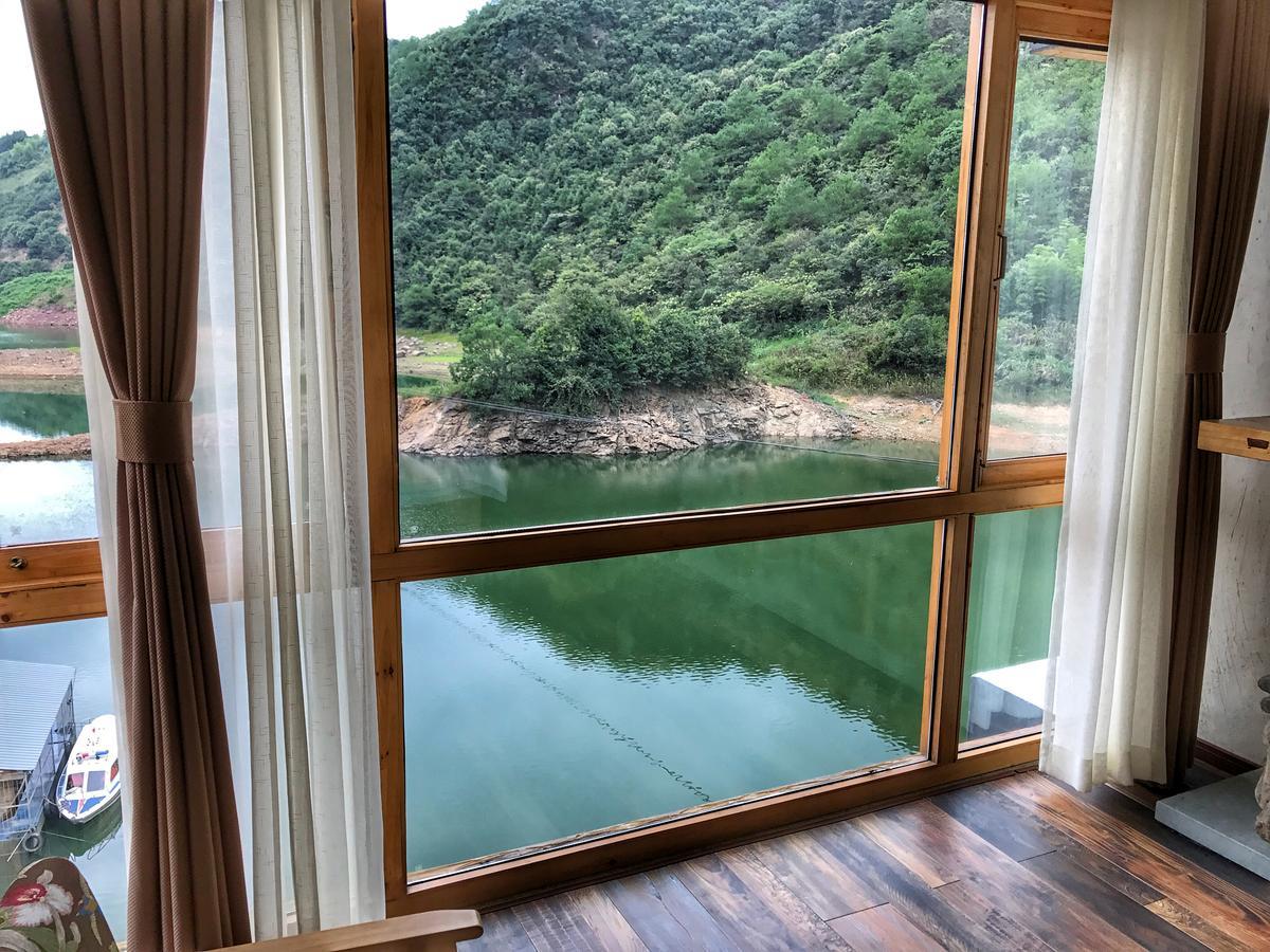 The Lake View Deyishe Resort In Thousand Island Lake Qianwu Экстерьер фото