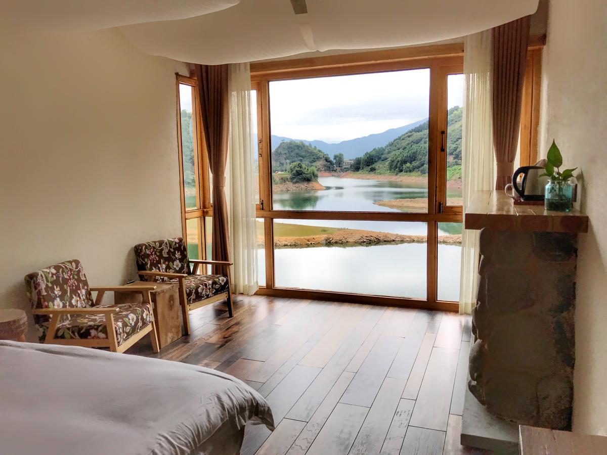 The Lake View Deyishe Resort In Thousand Island Lake Qianwu Экстерьер фото