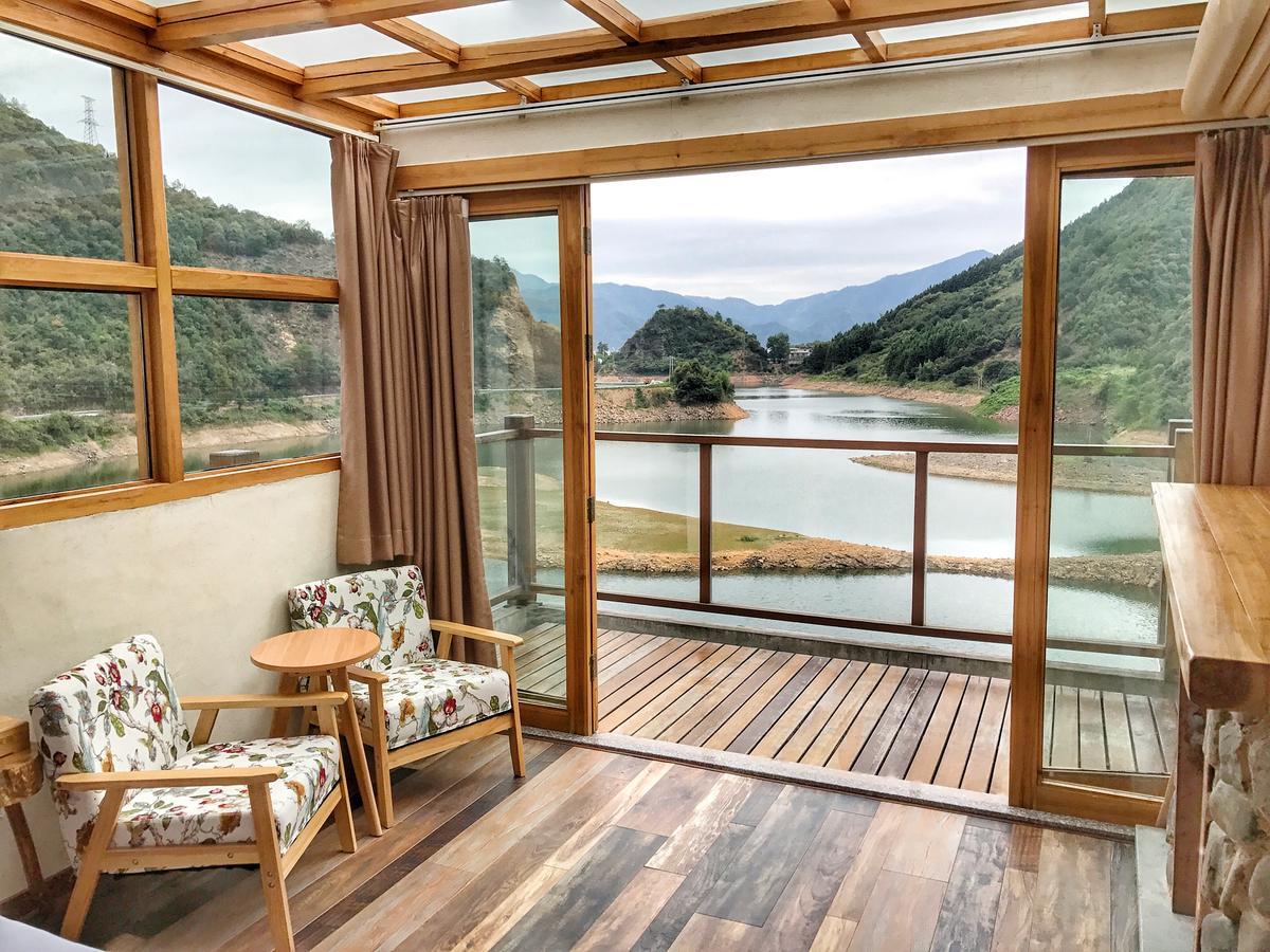 The Lake View Deyishe Resort In Thousand Island Lake Qianwu Экстерьер фото