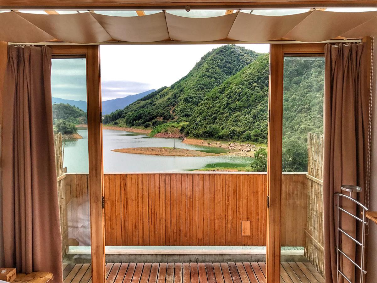 The Lake View Deyishe Resort In Thousand Island Lake Qianwu Экстерьер фото