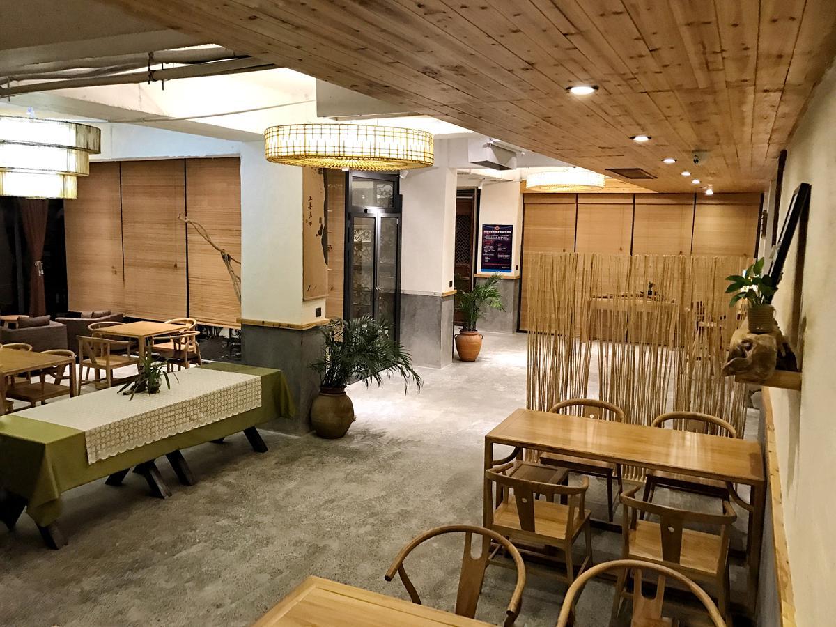 The Lake View Deyishe Resort In Thousand Island Lake Qianwu Экстерьер фото